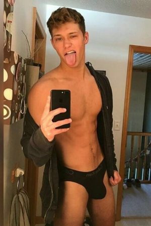 Et si on franchissait ensemble la ligne interdite ce soir à Issoire? Julien - rencontre-Gay-Issoire