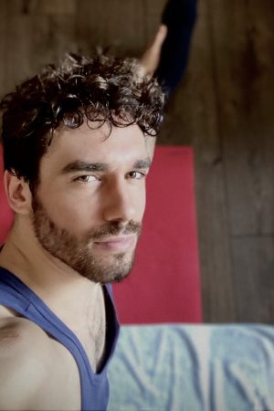Adrien - rencontre-Gay-Pantin