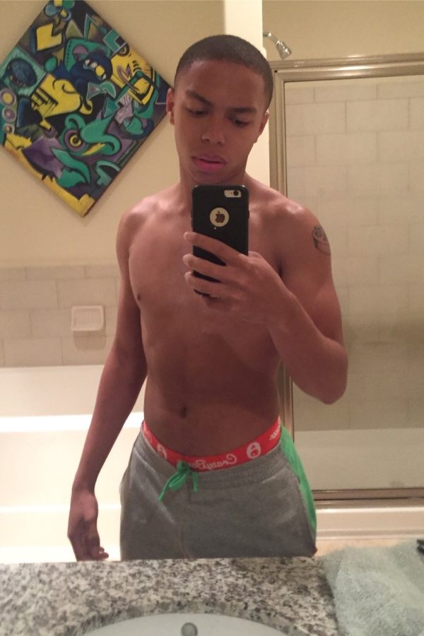 Plan cul Thionville ? Je bande déjà pour toi rencontre-Gay-Thionville