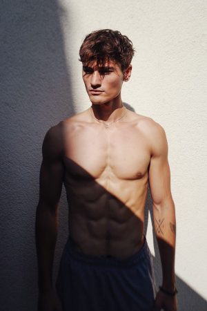 Léandre 23 cherche pas la lune Léandre - plan-sexe