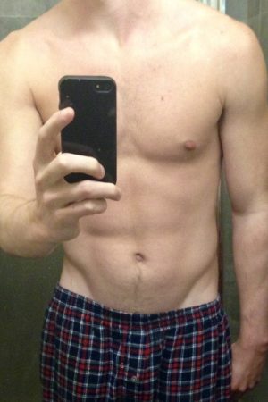 Cet été le camping m’a ouvert les yeux Ewen - rencontre-Gay-Montpellier