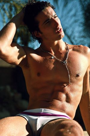 Largué ce matin gay 23 ans cherche ken direct Nolan - rencontre-Gay-Paris