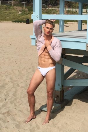 Coincé, chaud, impatient Clément - rencontre-Minet-Nantes