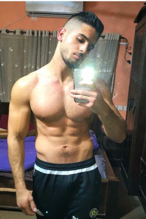 27 ans, un moment chaud au tel ! Nicolas - rencontre-Gay-Besançon