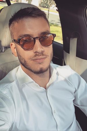 Besoin d’un mec avec du répondant Léonard - rencontre-Gay-Dijon