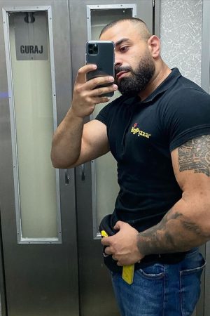 Alexis - rencontre-Gay-Versailles