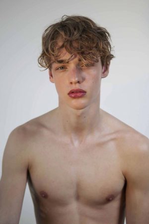 Raphaël - rencontre-Gay-Lorient