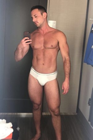 Mum’s weekend plans? Same x10 Ludo - rencontre-Gay-Sarcelles