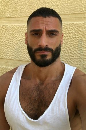 Villejuif – J’aime les sensations fortes 🌪️ Joris - rencontre-Daddy-Villejuif