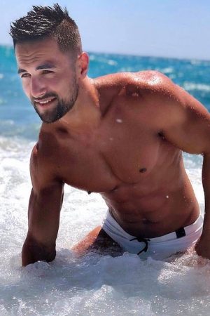 Mardi soir, 45 ans et bien dans ma peau Julien - rencontre-Daddy-Villeurbanne