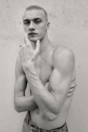 Arrête de scroller, commence par là Kévin - rencontre-Gay-Aubagne