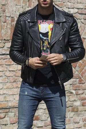 Bouche ouverte cherche mec pressé Damien - rencontre-Gay-Marseille