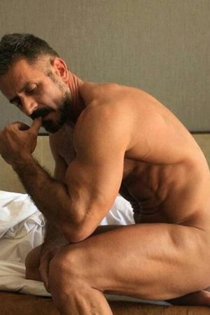 Tom - rencontre-Gay-Bron